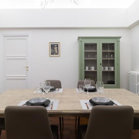 Italianway - Barberini Elegantia Apartments Roma Zimmer foto