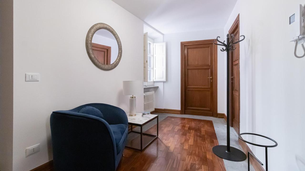 Italianway - Barberini Elegantia Apartments Roma Exterior foto
