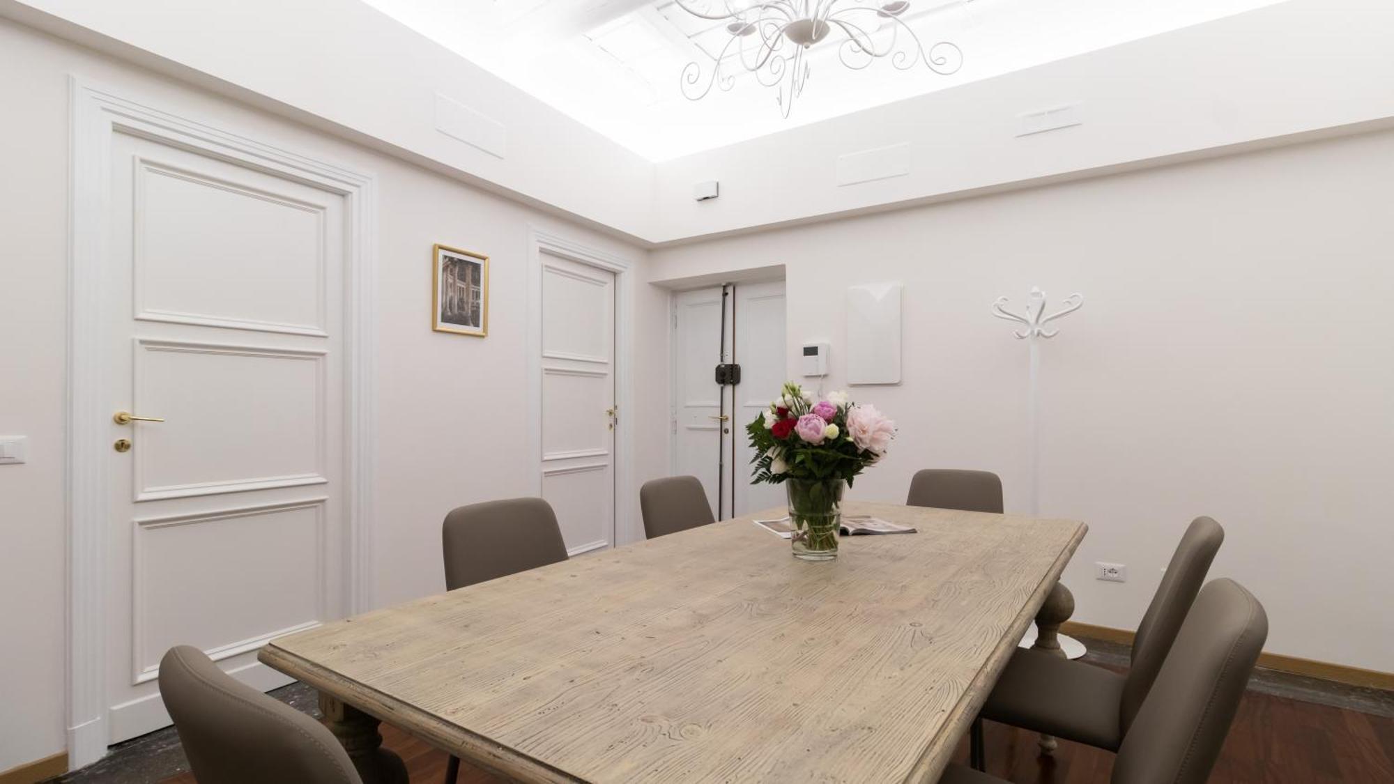 Italianway - Barberini Elegantia Apartments Roma Zimmer foto